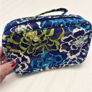 Vera Bradley Katarina Blues Quilted Cosmetic Travel Organizer Dual Zip 9”x5.5”